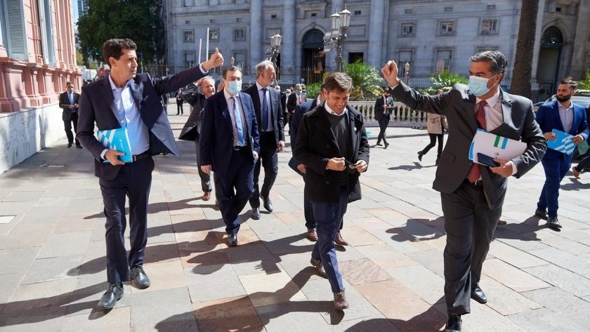 Gobernadores del PJ denunciaron proscripción y comparan a Cristina con Lula