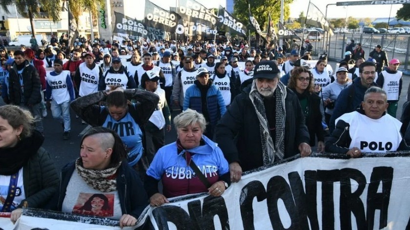 Marcha de antorchas: Piqueteros amenazan con instalar carpas en Plaza de Mayo