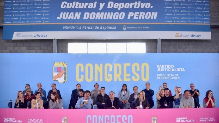 Máximo Kirchner exigió al Gobierno una suma fija y relativizó las PASO