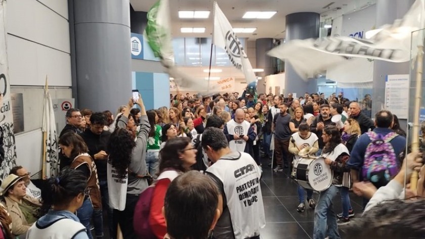 ATE va al paro el viernes y CTERA lo adelantó para este jueves