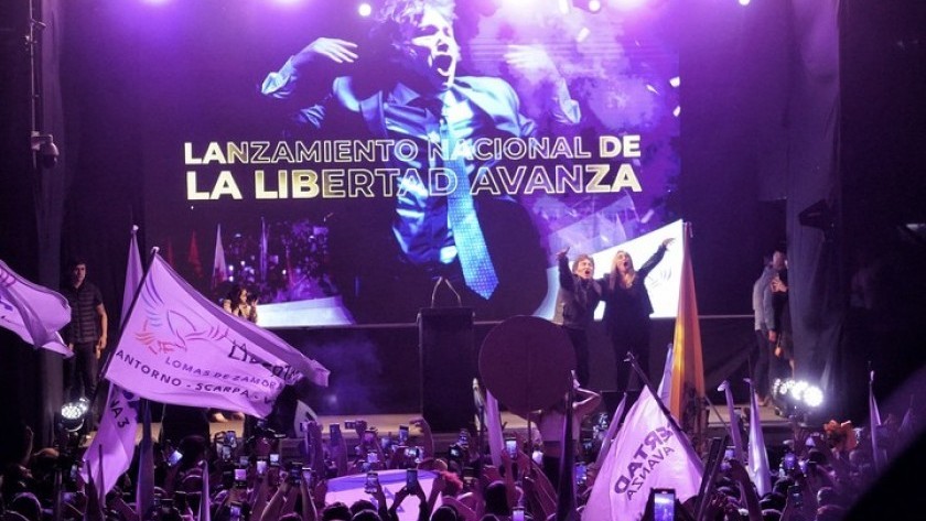 Milei celebró el ajuste y aseguró que la pobreza baja 