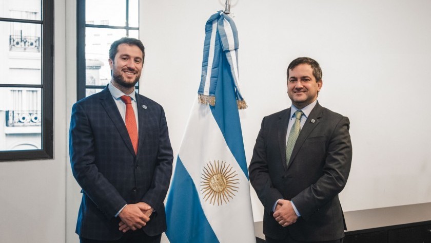 El Gobierno echó al titular de la Unidad de Información Financiera