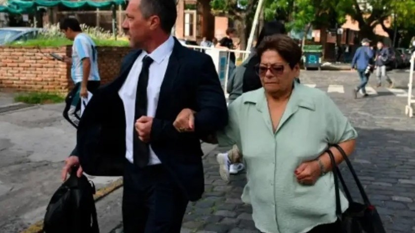 Una de las hermanas de Maradona dijo que el futbolista les dejó la marca