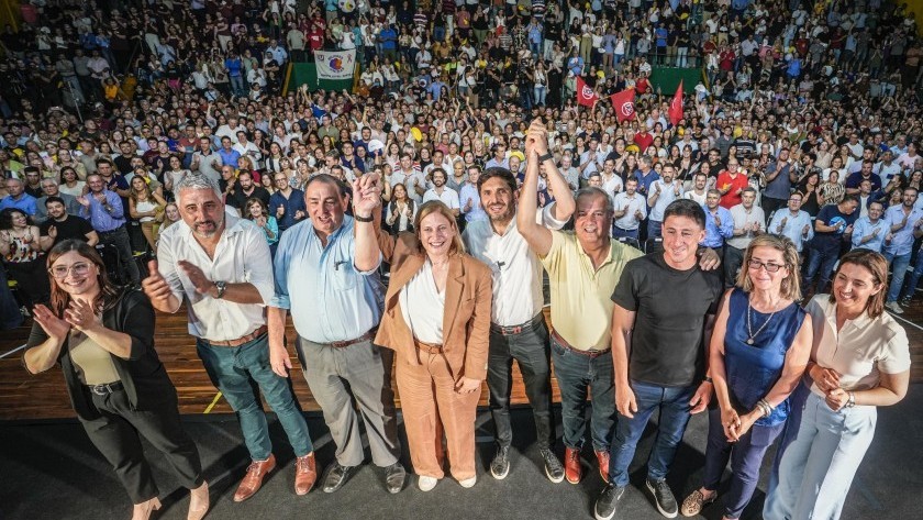 Provincias Unidas cerró su campaña y apuesta a “poner al próximo presidente”